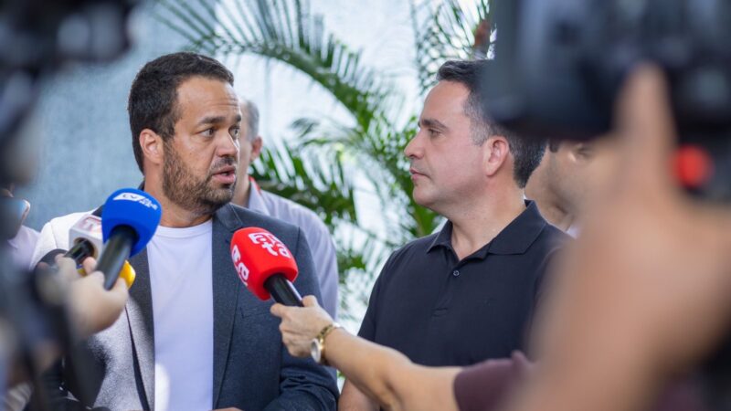 Paulo Dantas investe em pesquisa para combater desinformação
