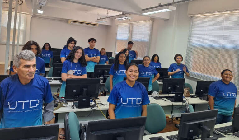 Universidade do Trabalho Digital abre mais de 500 vagas em cursos gratuitos de Tecnologia