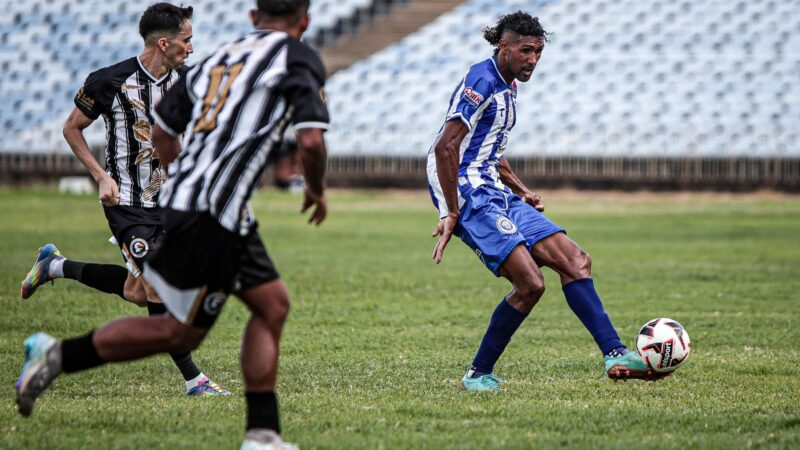 Corisabbá vence Comercial-Pi, assume liderança e está na semifinal da Série B