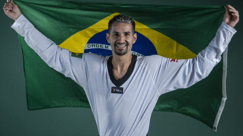 Paraibano é vice-campeão mundial de taekwondo e Brasil tem pódio inédito