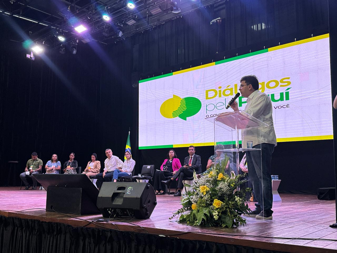 Governador participa do último Diálogos pelo Piauí com recorde de participação