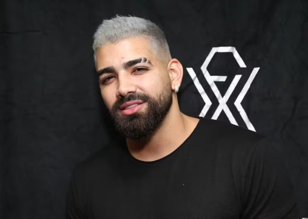 João Pessoa tem shows de Péricles, Dilsinho, Menos é Mais e outros artistas