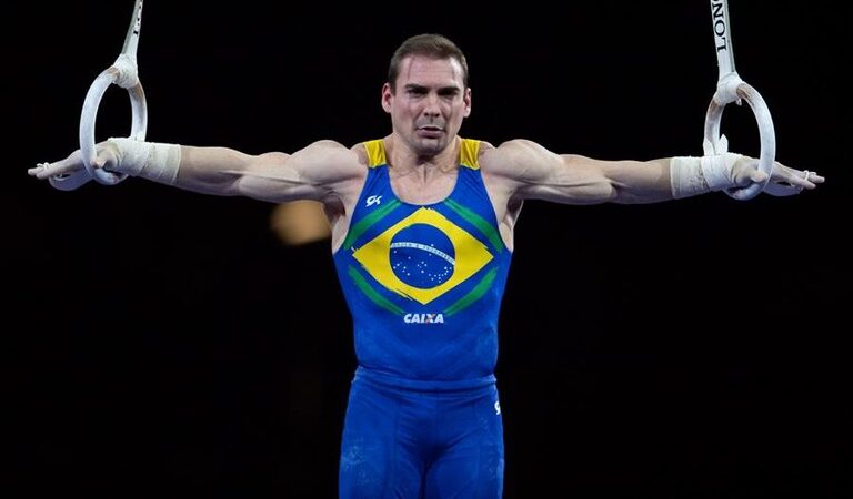Campeão olímpico de ginástica Arthur Zanetti, faz apresentação especial hoje em João Pessoa