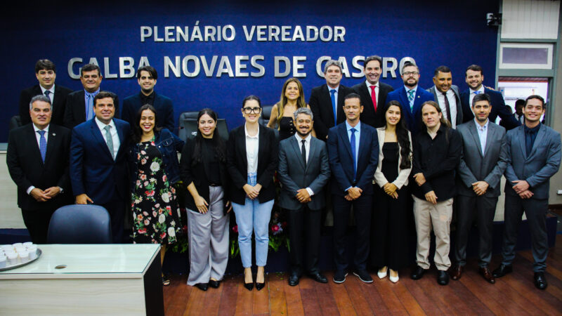 Vereadores dão boas-vindas a novos servidores concursados durante sessão da Câmara