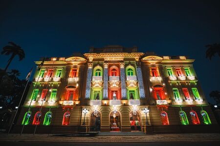 Pernambuco decreta ponto facultativo nos dias 24, 26 e 31 de dezembro e 2 de janeiro