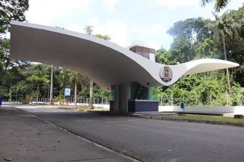 Edital do concurso para professor da UFPB é publicado com salários de até R$ 14 mil