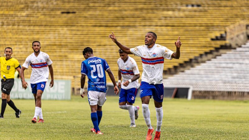Piauí vence Oeirense, assume a liderança e carimba vaga antecipada na semifinal