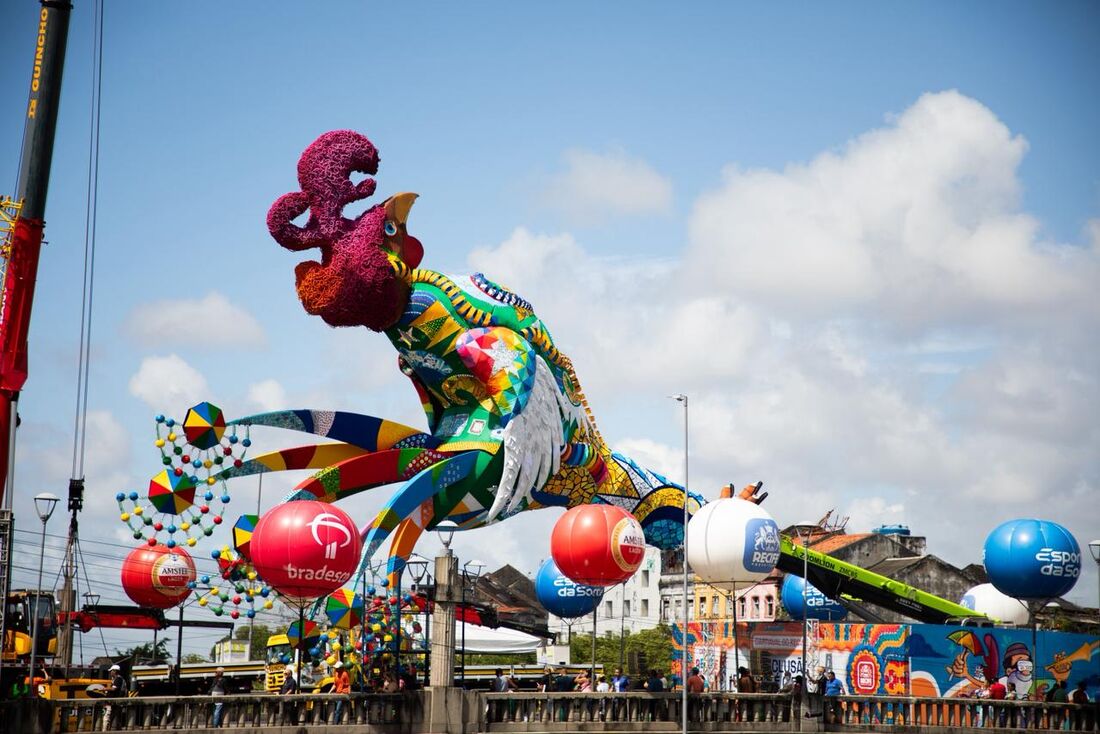 Contagem regressiva: subida do Galo Gigante ocorre nesta quarta-feira (11); saiba detalhes