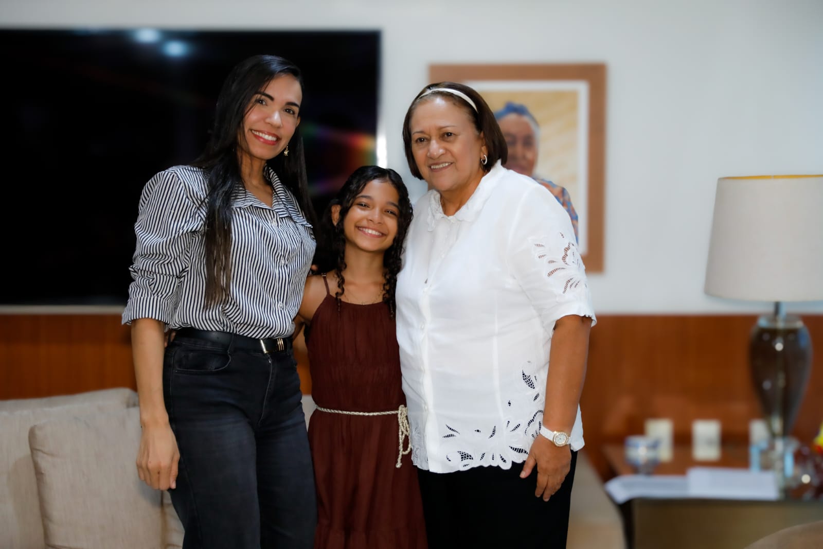 Bailarina potiguar de 12 anos conquista bolsa em universidade de dança na Alemanha