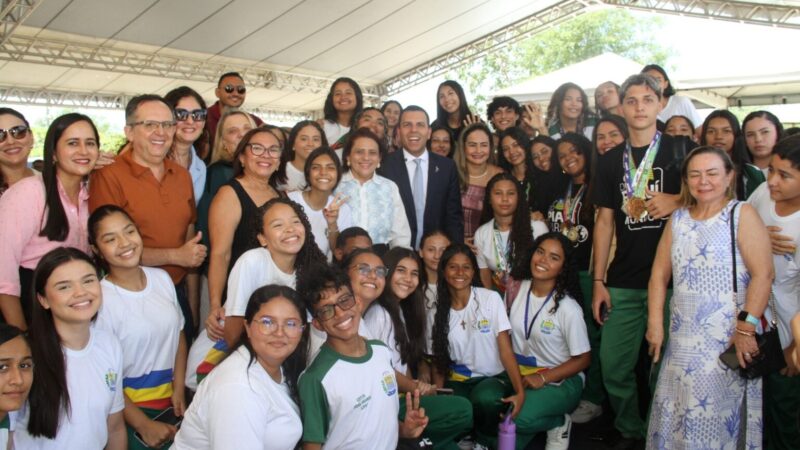 Profissionais da educação recebem homenagens durante celebração pelos 203 anos da Batalha do Jenipapo