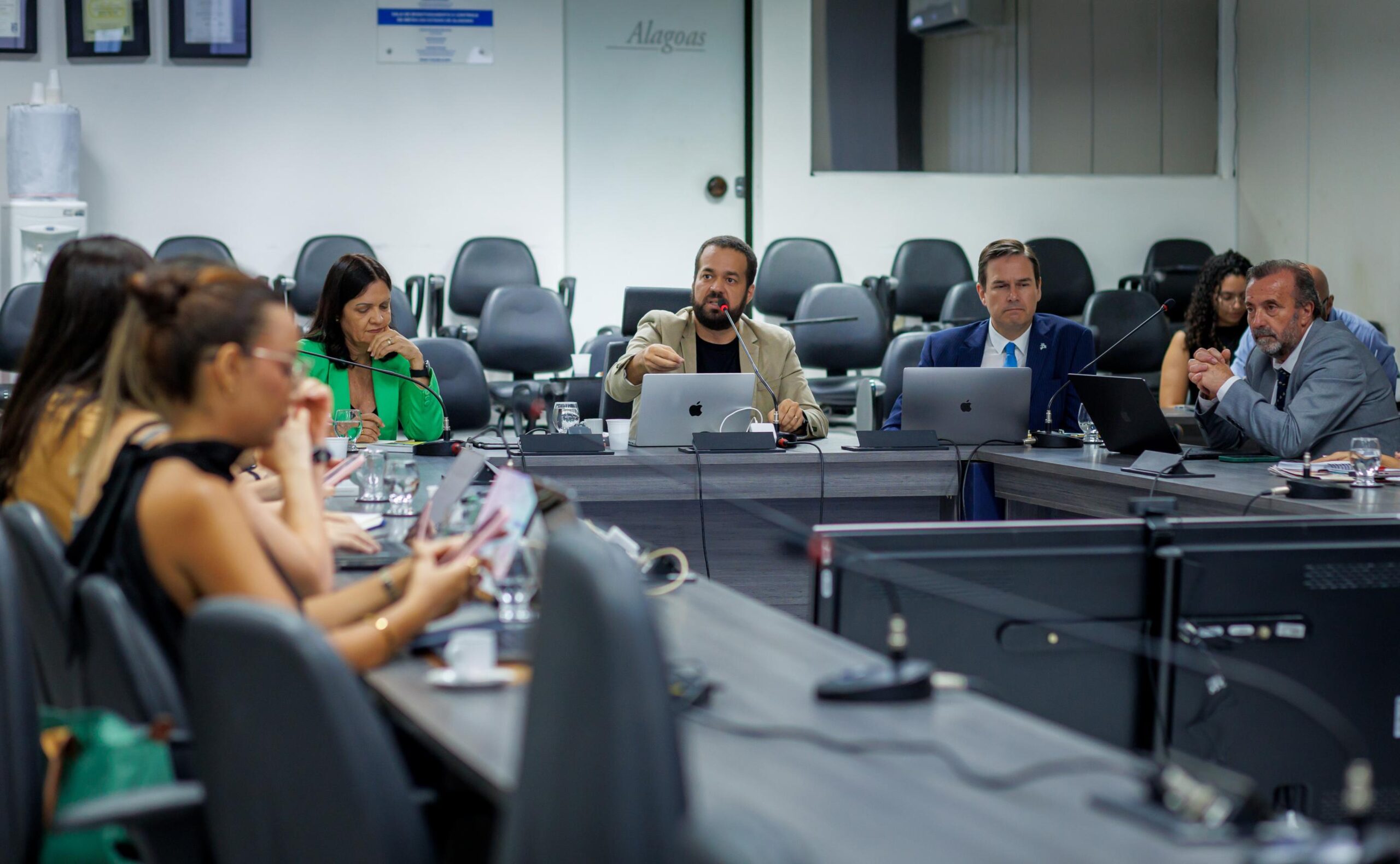 Avaliação do Programa Cidadania Digital é foco de reunião técnica coordenada pela Secom