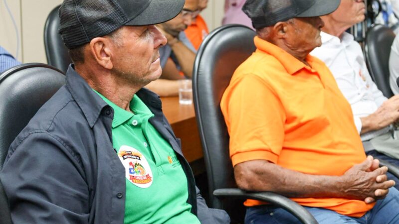 Seagri detalha ações para fortalecer cadeia produtiva do citrus em audiência na Alba