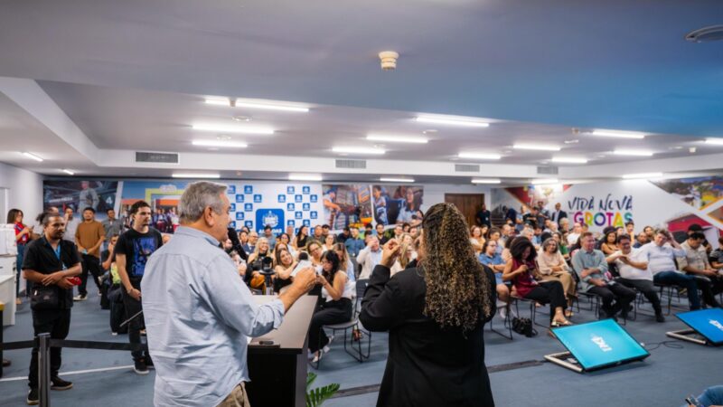 Em ato histórico, Governo de Alagoas nomeia 127 professores para Uneal