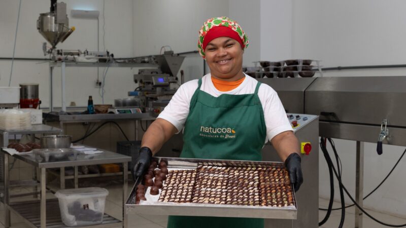 Cooperativa fortalece agricultura familiar e agrega valor ao cacau no sul da Bahia