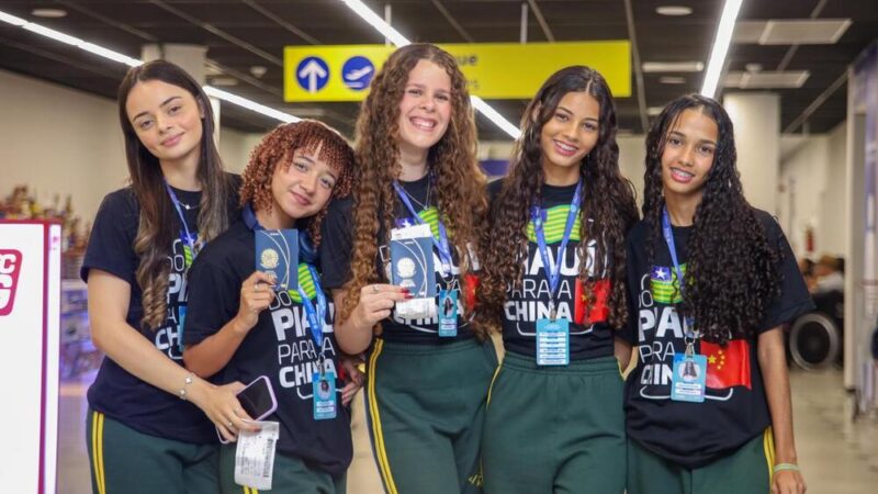 Seduc promove “Dia D” de inscrições e estudantes vivem expectativa para seleção do Programa Do Piauí Para o Mundo
