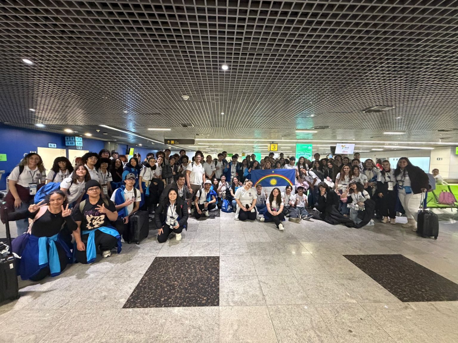 Pernambuco recebe estudantes do Programa Ganhe o Mundo após temporada de intercâmbio no Canadá