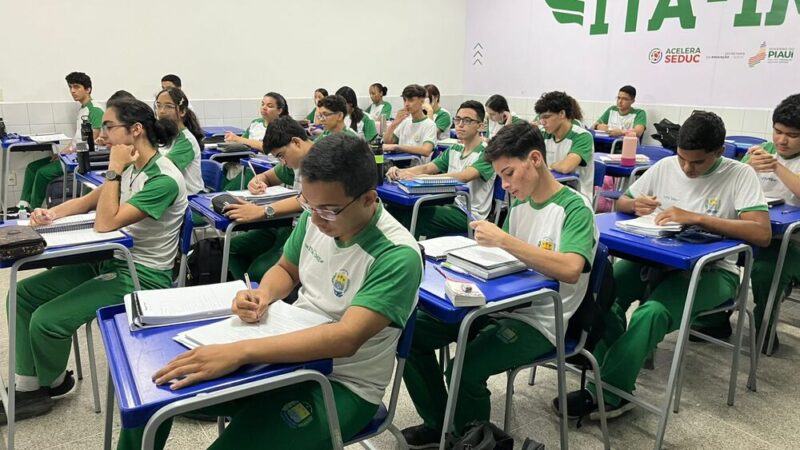 Estudantes da rede estadual alcançam resultado histórico com 101 medalhas na Olimpíada Piauiense de Química 2025