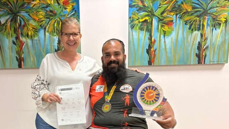 Atleta paralímpico de tiro com arco recebe apoio da Sesporte para disputar campeonato em São Paulo