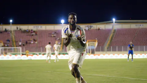Fortaleza vence Confiança e garante vaga nas semifinais da Copa do Nordeste