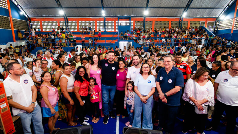 Chico Filho participa de festa do Dia das Mães em Maceió