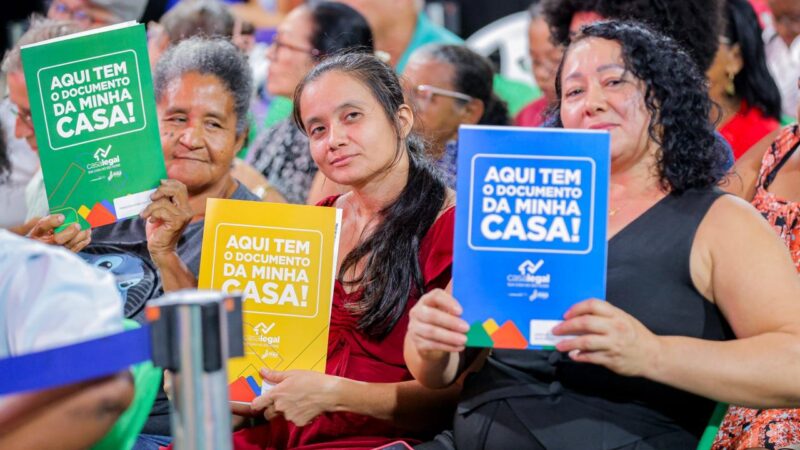 Governo do Estado entrega 253 registros na zona Leste de Teresina; região já soma mais de 2 mil imóveis regularizados