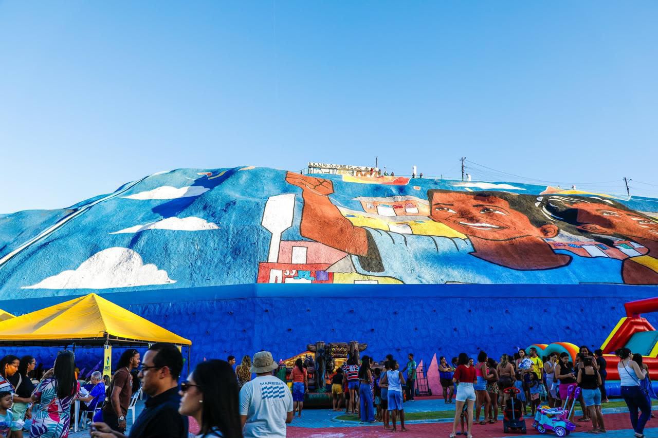 Estado entrega maior obra de contenção de encostas em área urbana do Brasil e autoriza revitalização de canal em Jardim Monte Verde