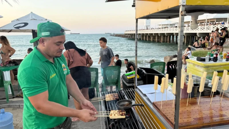 Ponte dos Ingleses se transforma em destino gastronômico com comidas que viralizaram nas redes