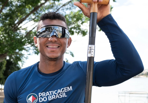 Isaquias Queiroz garante vaga na final do Mundial de Canoagem