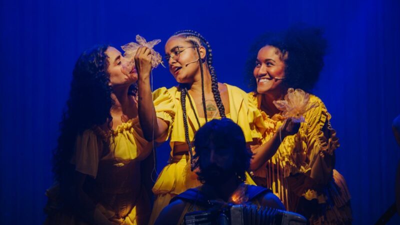 Após sessões esgotadas no Rio, musical que celebra vida e obra de Alceu Valença chega ao Recife 