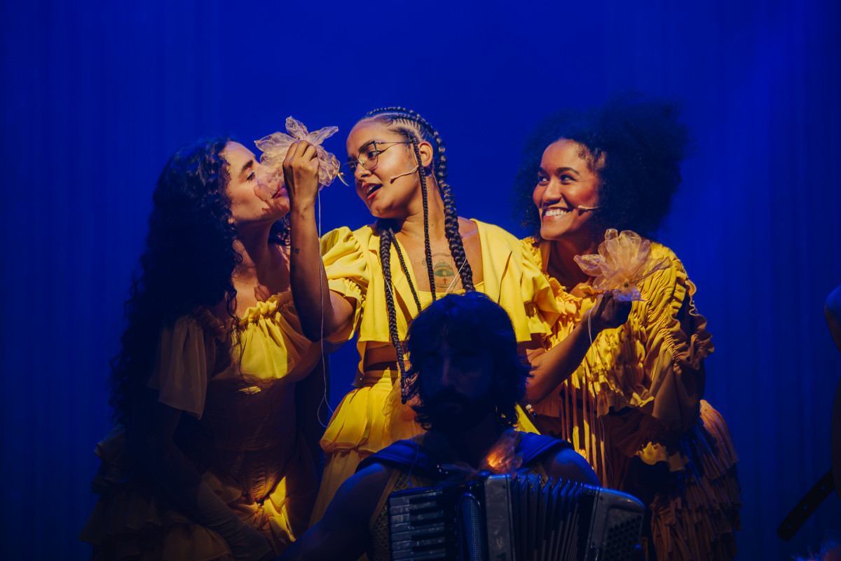 Após sessões esgotadas no Rio, musical que celebra vida e obra de Alceu Valença chega ao Recife 
