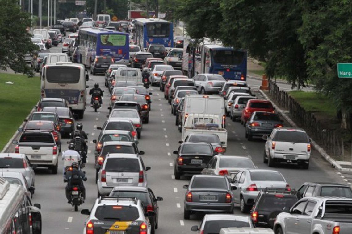 Prazo de pagamento do IPVA de placa final 2 com desconto de 10% termina nesta quinta-feira (29)