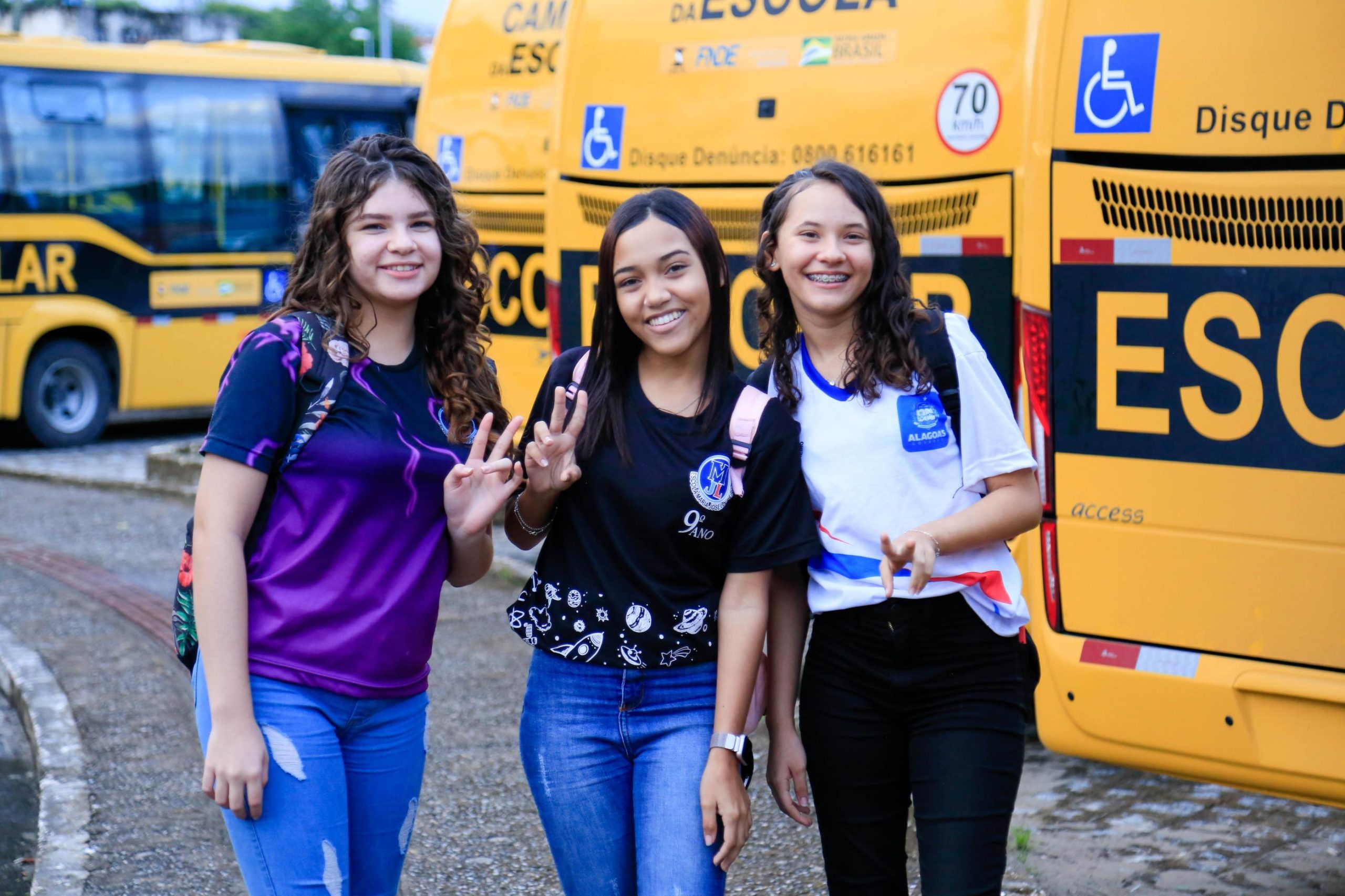 Rede estadual volta às aulas nesta quinta-feira com fortalecimento do Cartão Escola 10