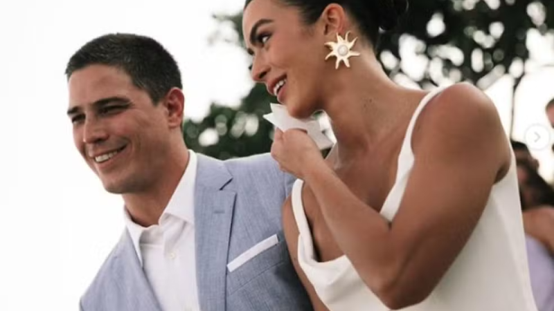 Casamento de influenciadora digital Mari Saad reúne Preta Gil, Octávio Muller e outros famosos em resort de luxo na BA