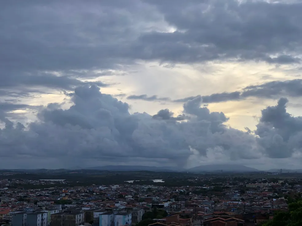 Sergipe tem alerta de chuvas e trovoadas