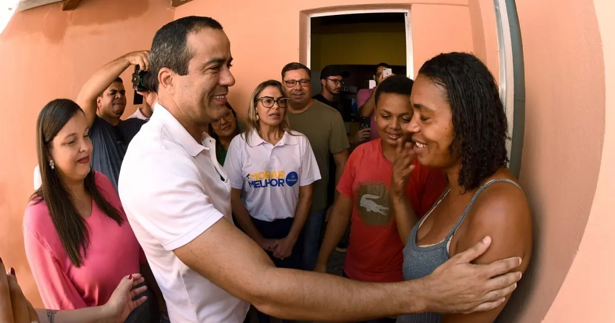 Prefeitura entrega 100 novas casas no bairro de Campinas de Pirajá, em Salvador