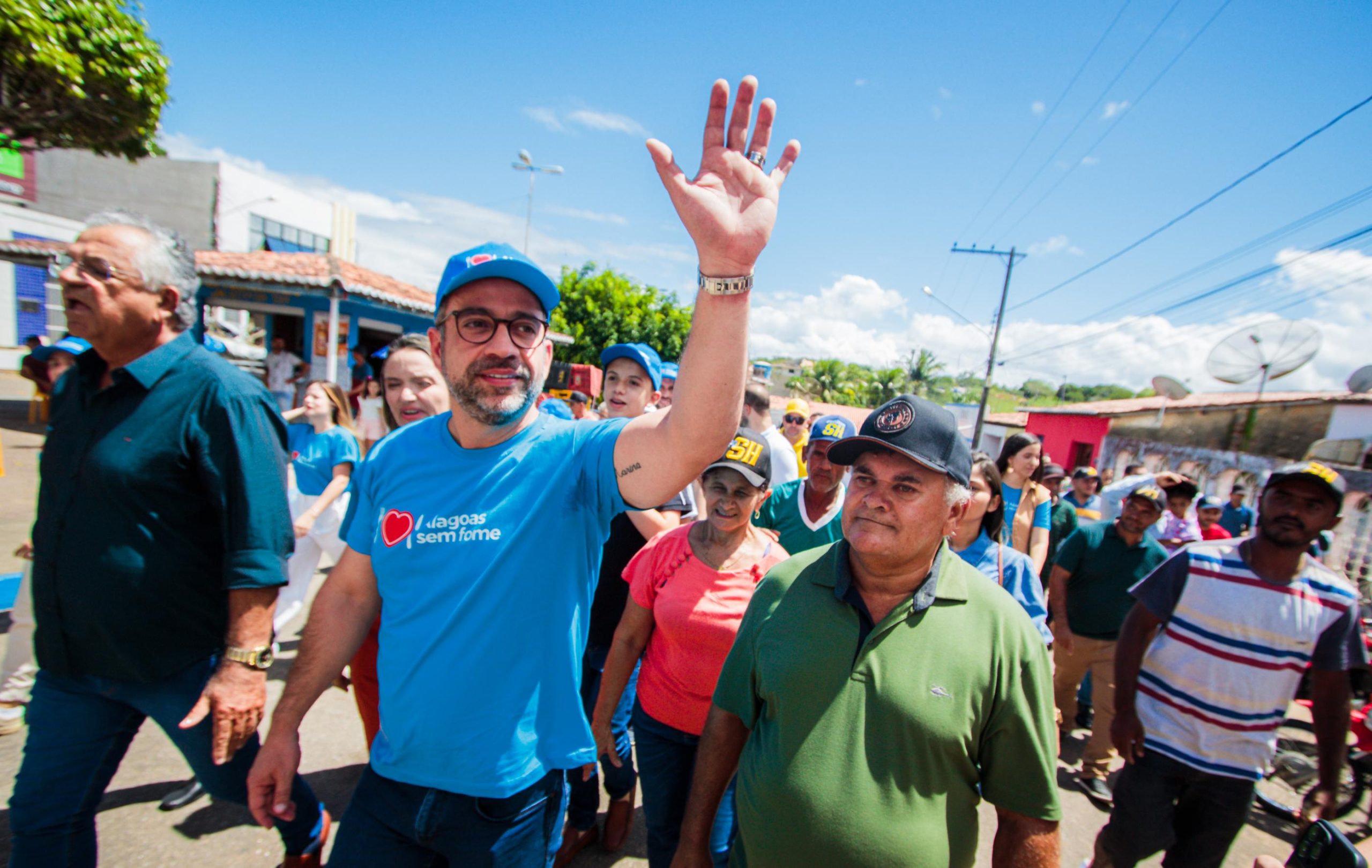 Governo de Alagoas leva diversos serviços de combate à fome a Olho D’água Grande