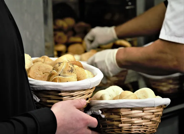 Governo da Bahia anuncia aumento no ICMS de produtos de mercearia, laticínios, congelados, frios e fatiados