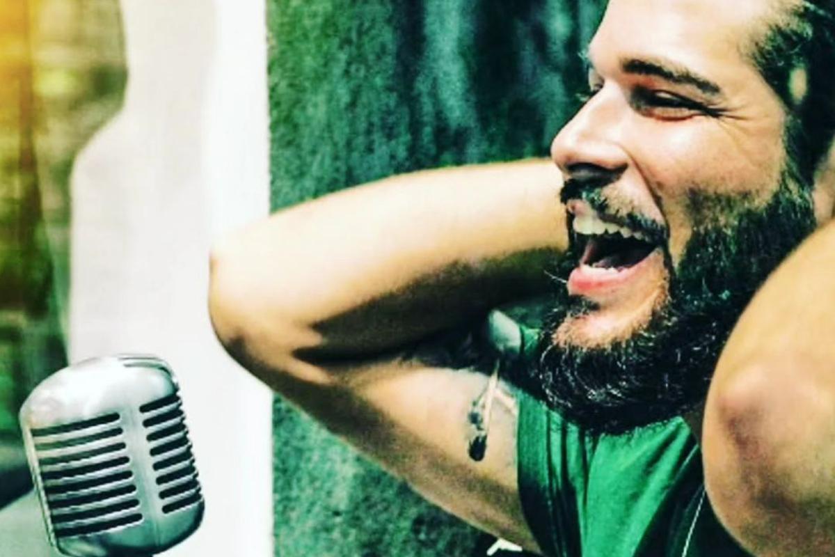 Pipo Reis apresenta show acústico neste domingo em Aracaju