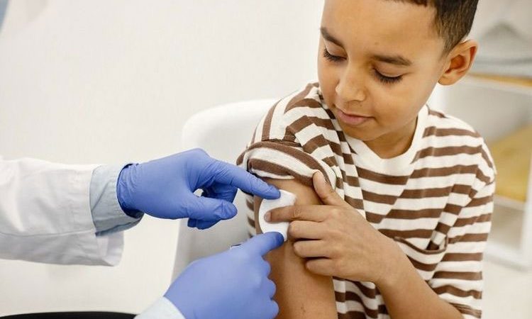 Agendamento para vacina contra dengue em adolescentes de Teresina inicia nesta segunda (6)