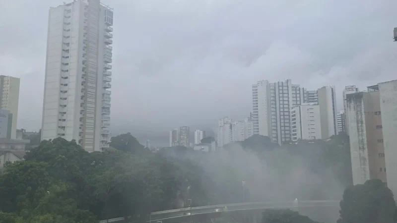 Choveu 76 mm em Salvador nesta terça; veja previsão de tempo