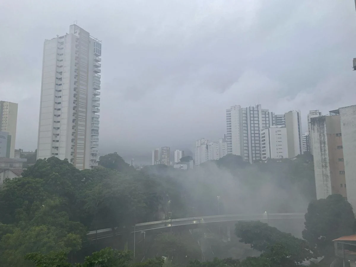 Choveu 76 mm em Salvador nesta terça; veja previsão de tempo