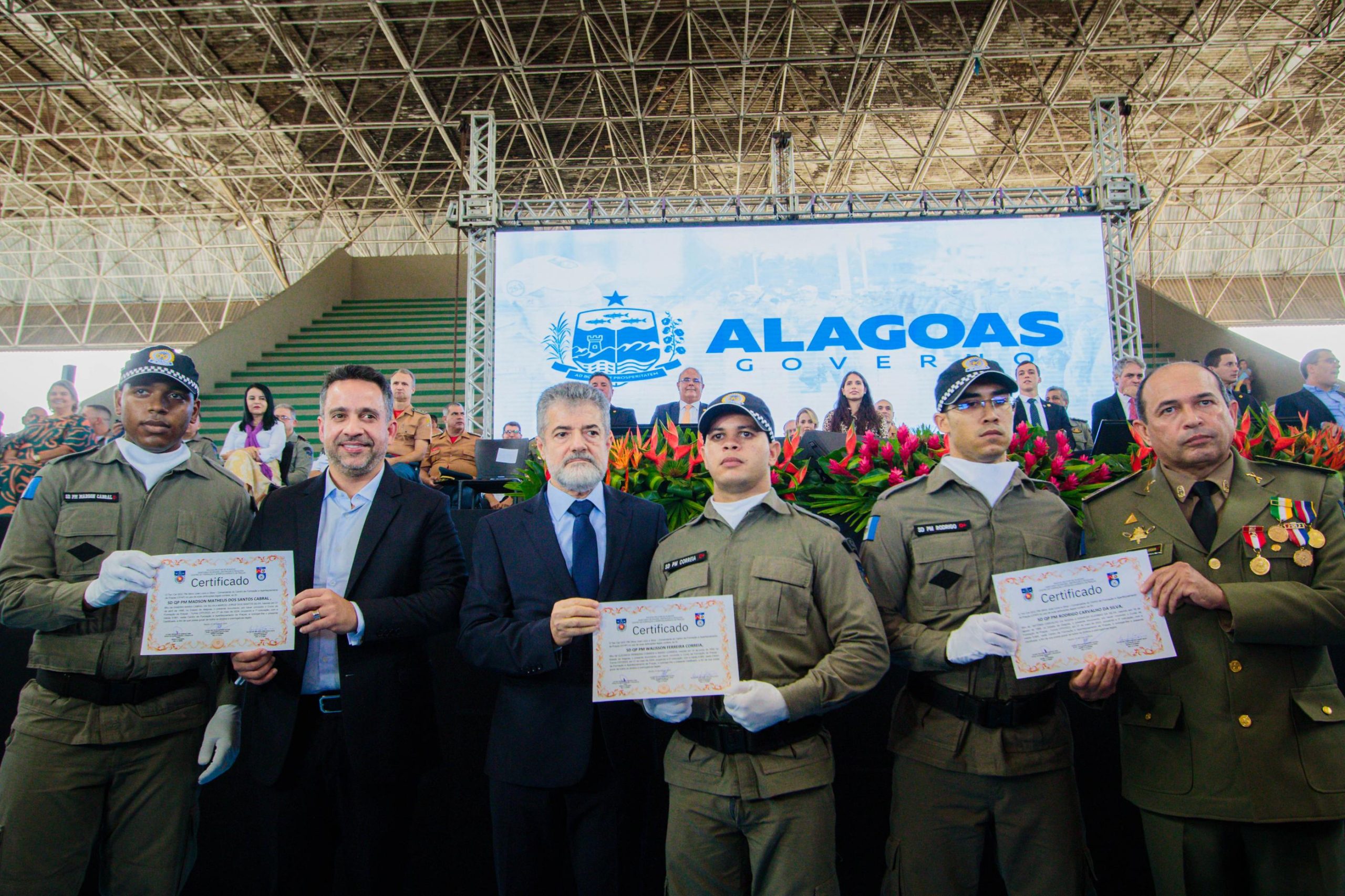 Segurança em Alagoas é reforçada com a formatura de 923 policiais militares