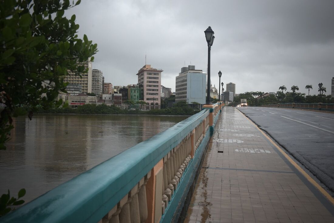 Apac renova alerta de chuvas em Pernambuco, e fim de semana deve ser de precipitações