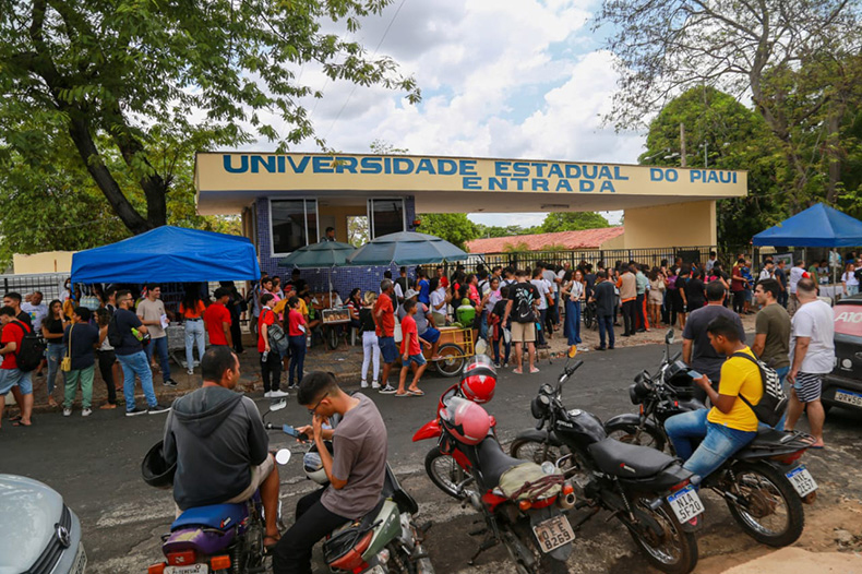 Mais de 125 mil estudantes do Piauí se inscreveram para o Enem 2024