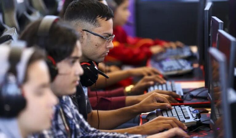 Paraibanos podem concorrer a 8 mil bolsas de estudo para streamers e jogadores; saiba como participar 