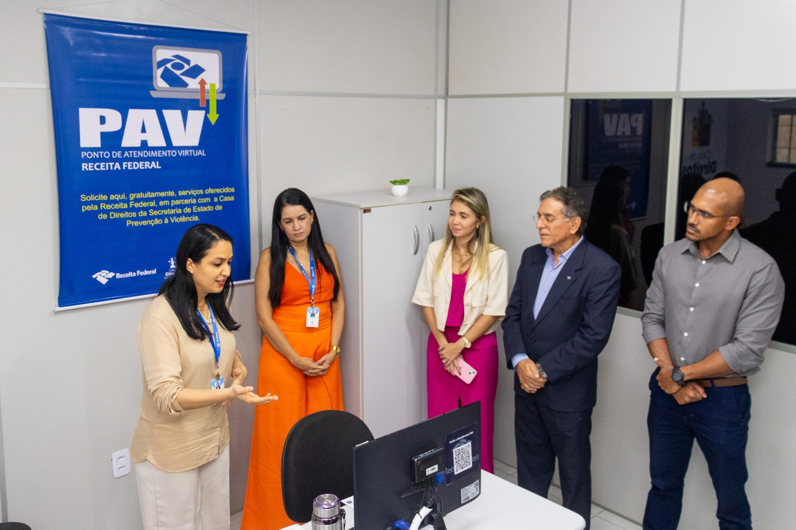 Seprev inaugura Ponto de Atendimento Virtual da Receita Federal na Casa de Direitos de Maceió