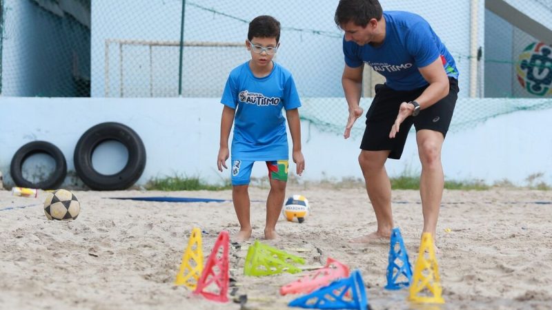 Psicomotricidade e autismo: como o brincar dirigido e os esportes ajudam no desenvolvimento