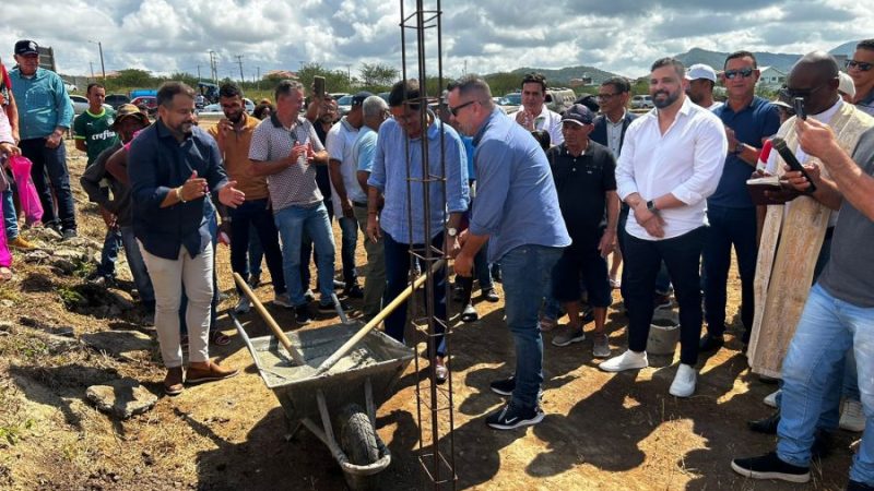 Fábrica de colchões lança pedra fundamental para construção de fábrica em Ipecaetá