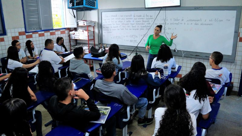 Escola estadual está entre os 20 melhores Idebs do ensino médio do Brasil