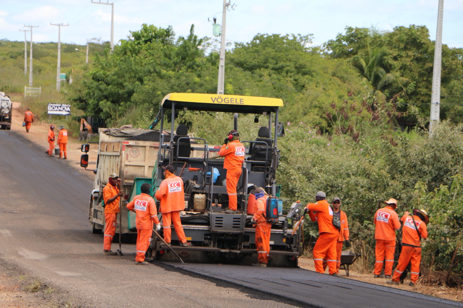 Governadora Fátima Bezerra visita obras da RN 117, que já se encaminha para sua fase de conclusão